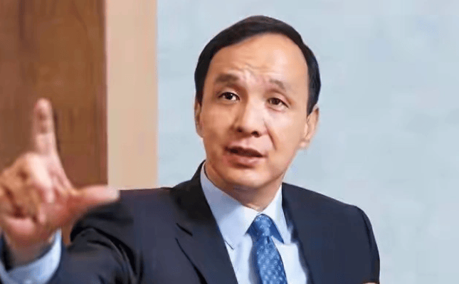 岛内传出重要消息！国民党主席将换人？朱立伦露出真面目，不简单